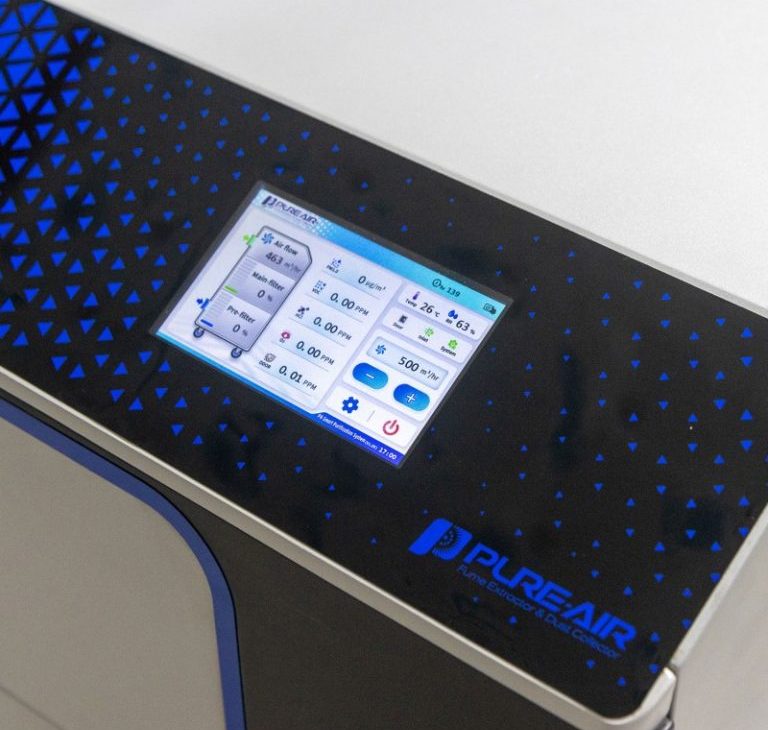 Why Choosing the Right Fume Extractor for Your Laser Shop Changes Everything: A Comparative Insight